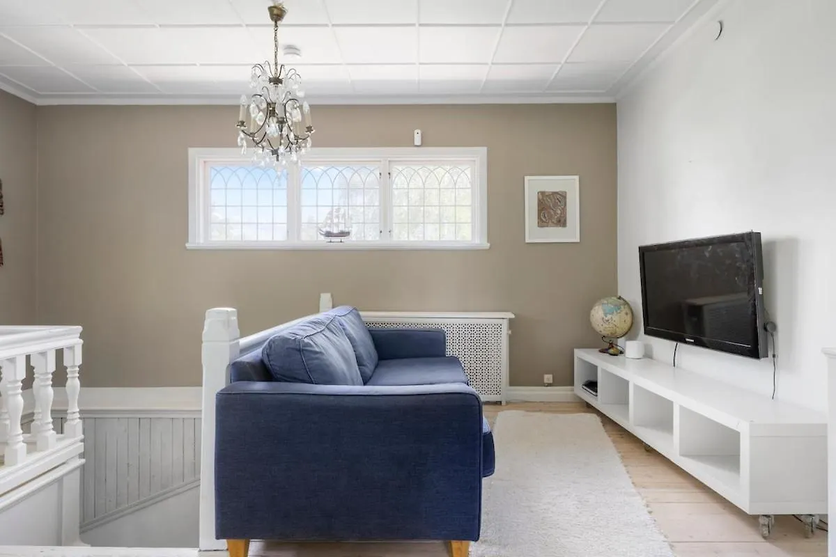 Harmonious Family-Friendly Villa ستوكهولم